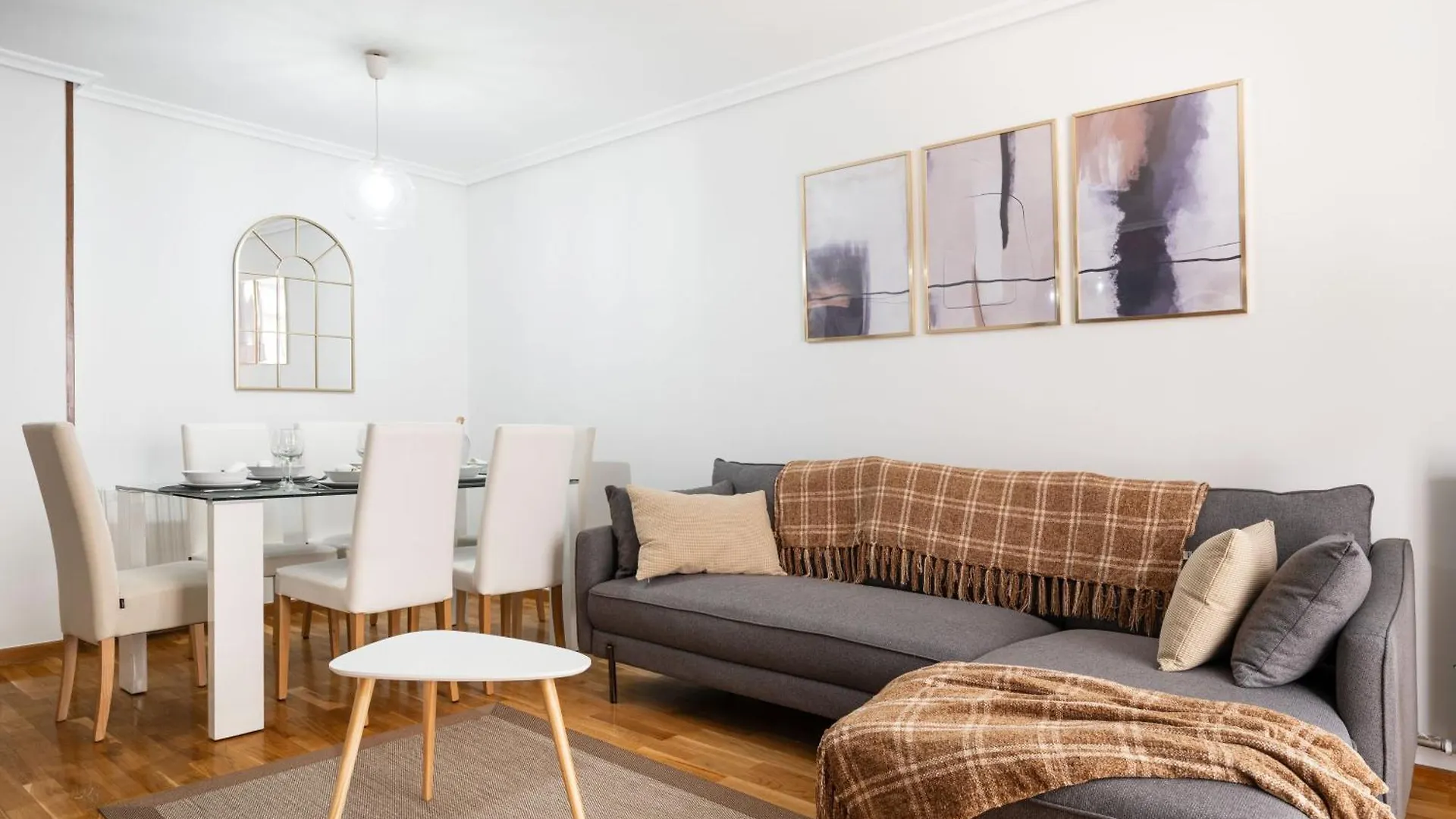 Dolce Vita Centro Vitoria-Gasteiz Apartment